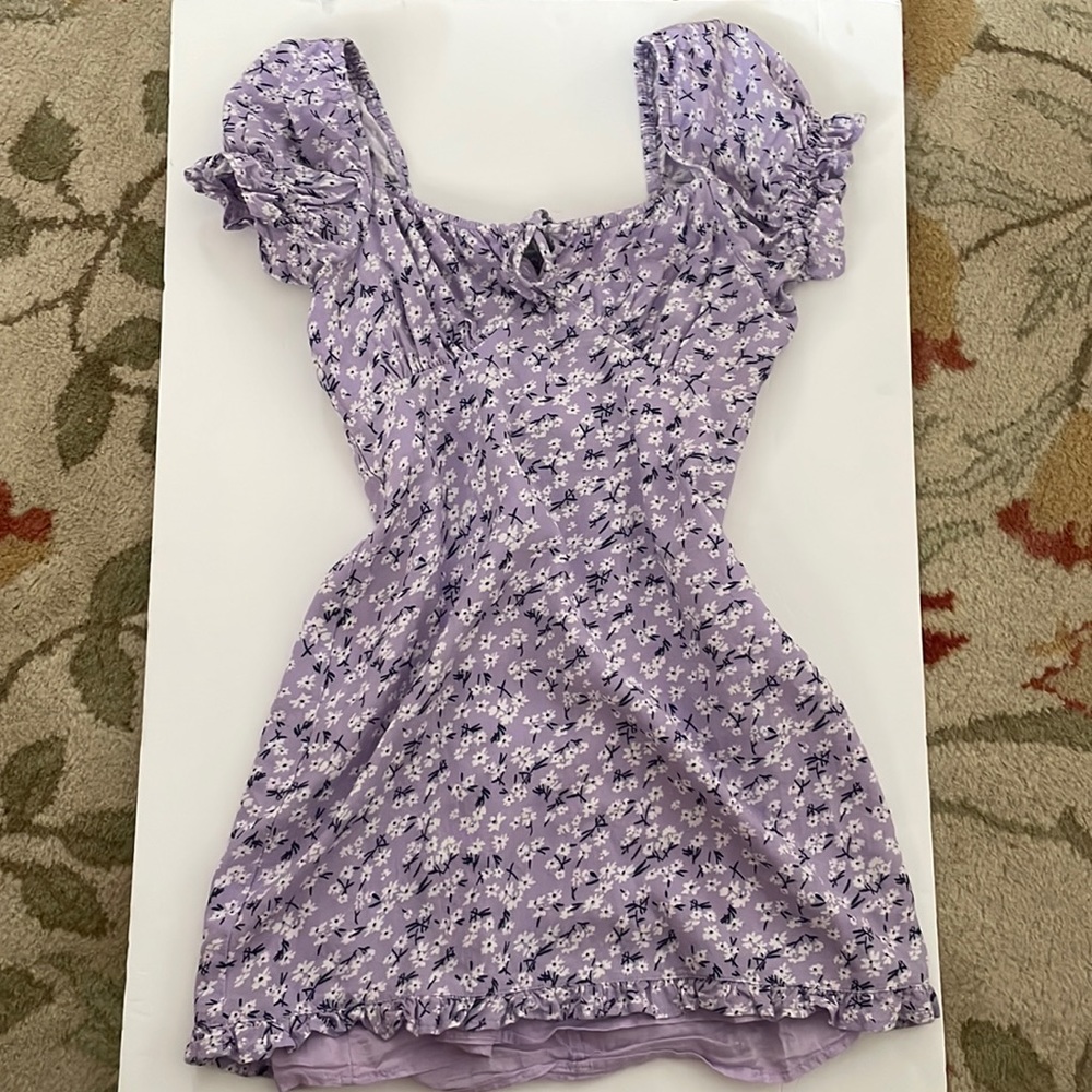 Tilly’s floral mini dress Size small